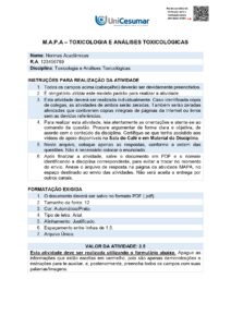 1) EXPLIQUE de forma breve, as quatro etapas de um quadro de intoxicação. A intoxicação acontece em etapas, desde o primeiro contato com o agente tóxico até o aparecimento dos sintomas no organismo. Conforme apresentado no livro da disciplina, esse processo pode ser compreendido em quatro fases principais: exposição/intoxicação, toxicocinética, toxicodinâmica e fase clínica. Na primeira etapa, ocorre o contato do organismo com o toxicante, que pode acontecer por diferentes vias, como oral, respiratória, cutânea ou mucosa. Nesse momento, é importante considerar a dose, a concentração da substância, o tempo de exposição e a forma como o agente tóxico entrou no corpo. Na segunda etapa, chamada de toxicocinética, o organismo passa a lidar com essa substância. Nessa fase acontecem processos como absorção, distribuição, metabolização e eliminação do toxicante, ou seja, é o caminho que a substância percorre dentro do corpo. A terceira etapa é a toxicodinâmica, que corresponde à ação do toxicante no organismo. É quando a substância interage com células, tecidos, órgãos ou sistemas, podendo alterar o equilíbrio normal do corpo e provocar efeitos nocivos. Por fim, ocorre a fase clínica, momento em que os sinais e sintomas da intoxicação se tornam visíveis. É nessa etapa que o paciente pode apresentar manifestações como sonolência, alteração da consciência, dificuldade respiratória, náuseas, entre outros sintomas, dependendo da substância envolvida e da gravidade do quadro. Portanto, compreender essas quatro etapas é essencial para avaliar corretamente o paciente intoxicado e orientar uma conduta adequada.